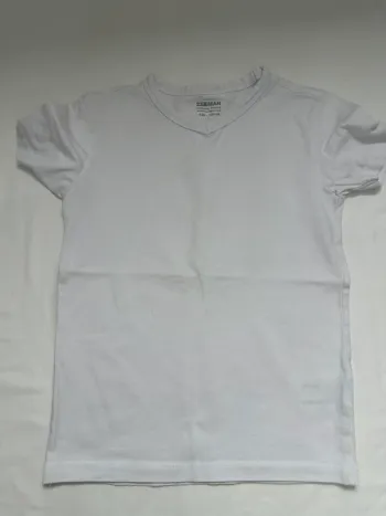 Tee-shirt blanc Zeeman – Col V – Taille 6/8 ans