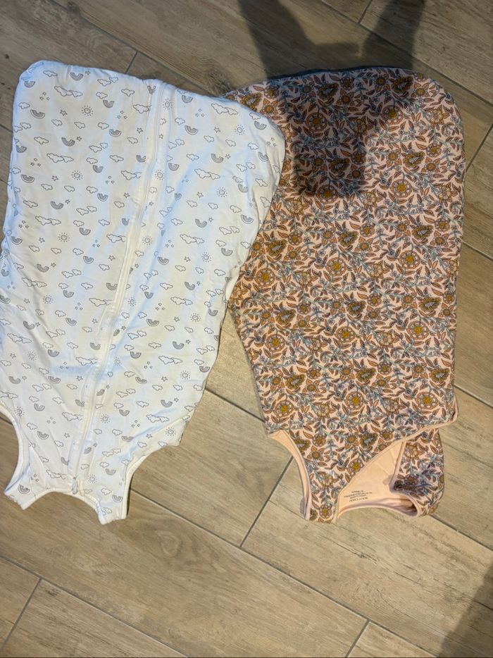 Lots de deux gigoteuses