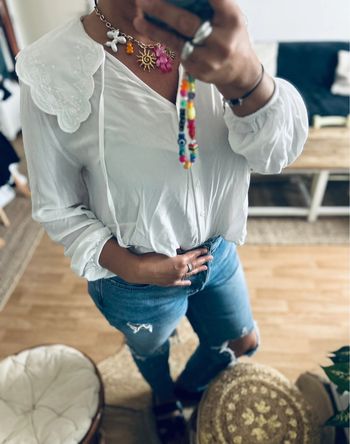 Joli chemisier claudie pierlot col Claudine broderie taille M