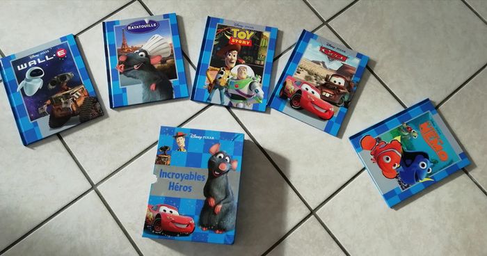 Coffret 5 albums Disney neuf #cadeau #Noël