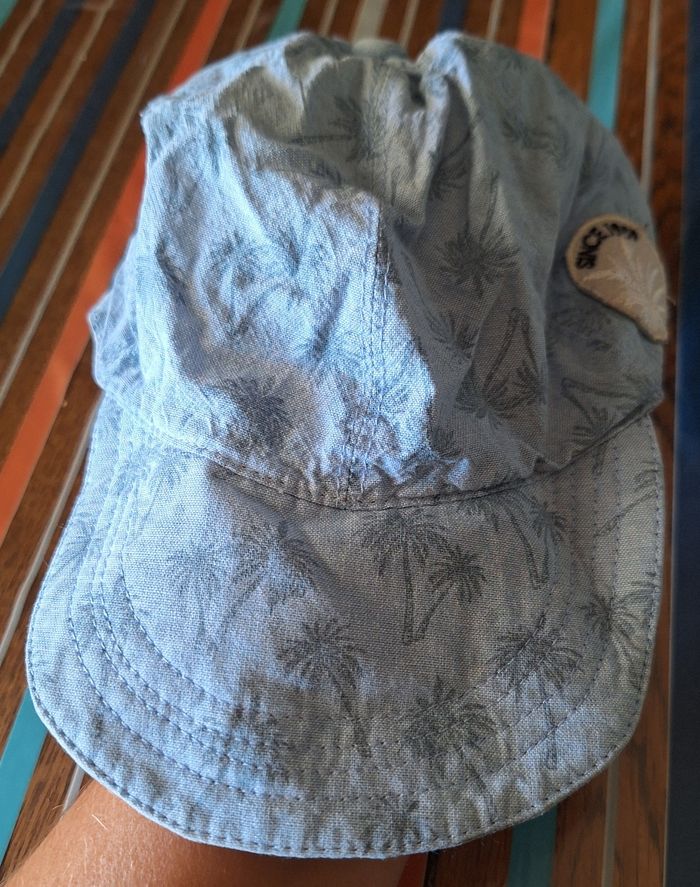 Casquette bébé souple bleu