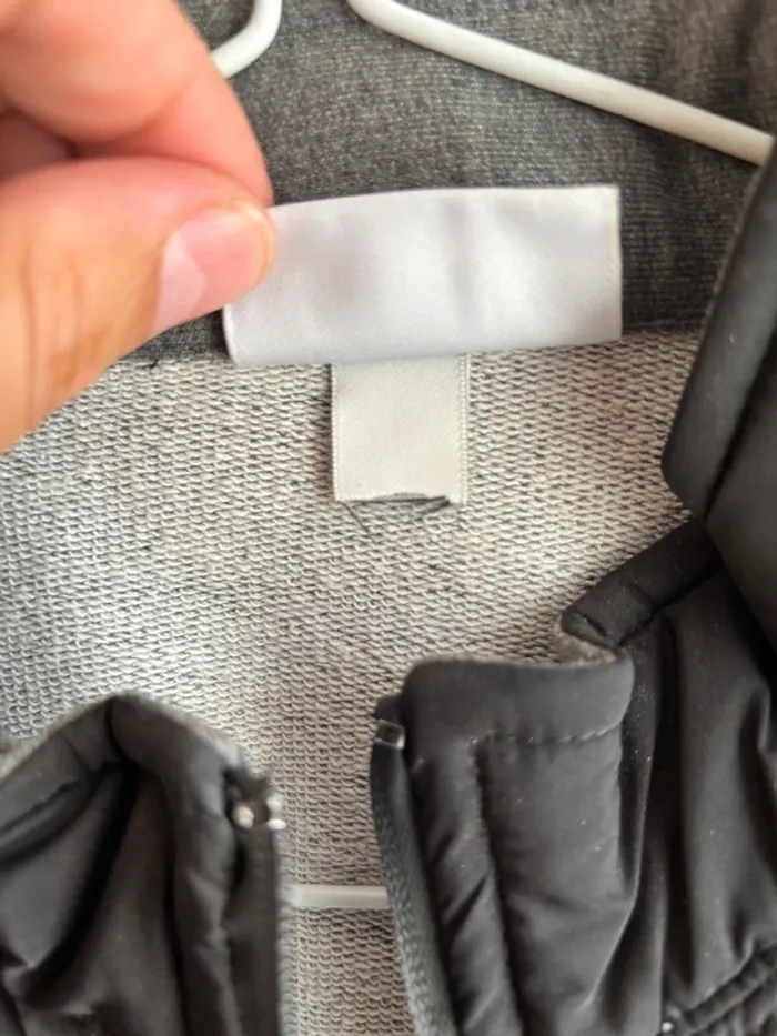 Veste Lacoste noire - photo numéro 3
