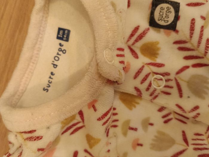 3 pyjamas 1 mois - photo numéro 2