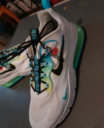 AIR MAX 270 REACT WW