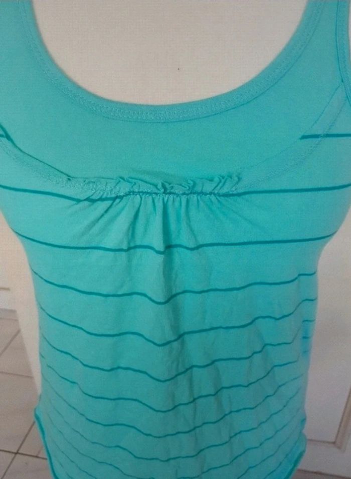 Debardeur bleu ciel - photo numéro 2