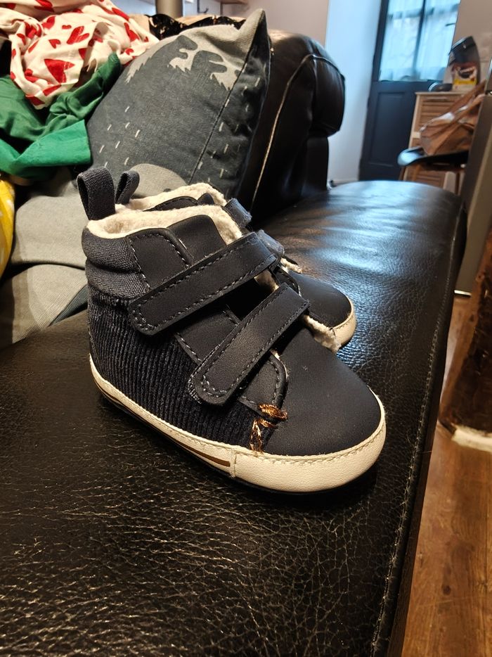 Lot vêtements/chaussures bébé - photo numéro 10
