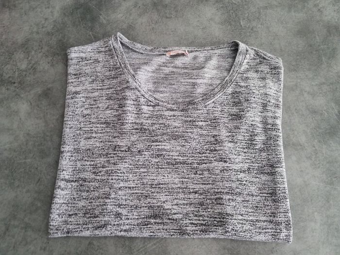 Pull Gémo Taille 44 - photo numéro 2