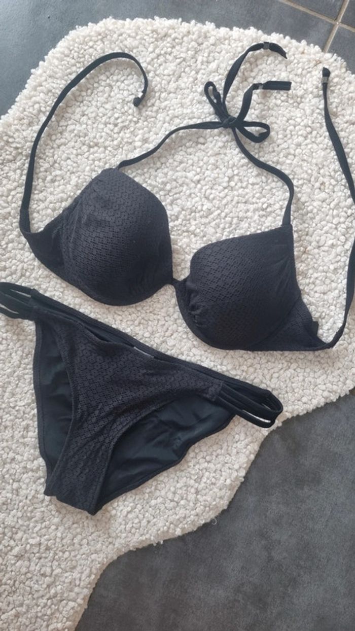 Maillot de bain 2 pièces H&M noir 42  80D - photo numéro 3