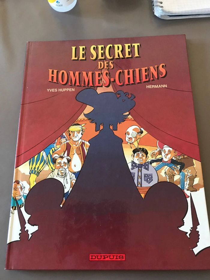 Bd Le secret des hommes chiens