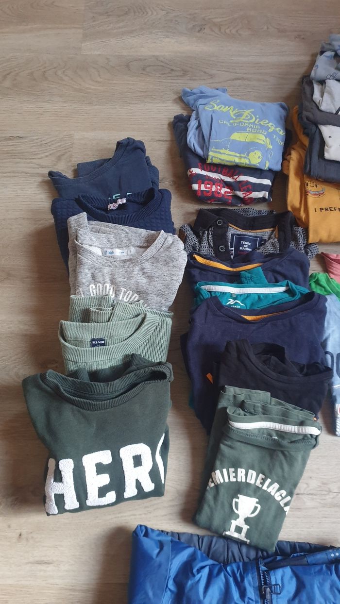 Lot vêtements garçon Taille 4 ans - photo numéro 2