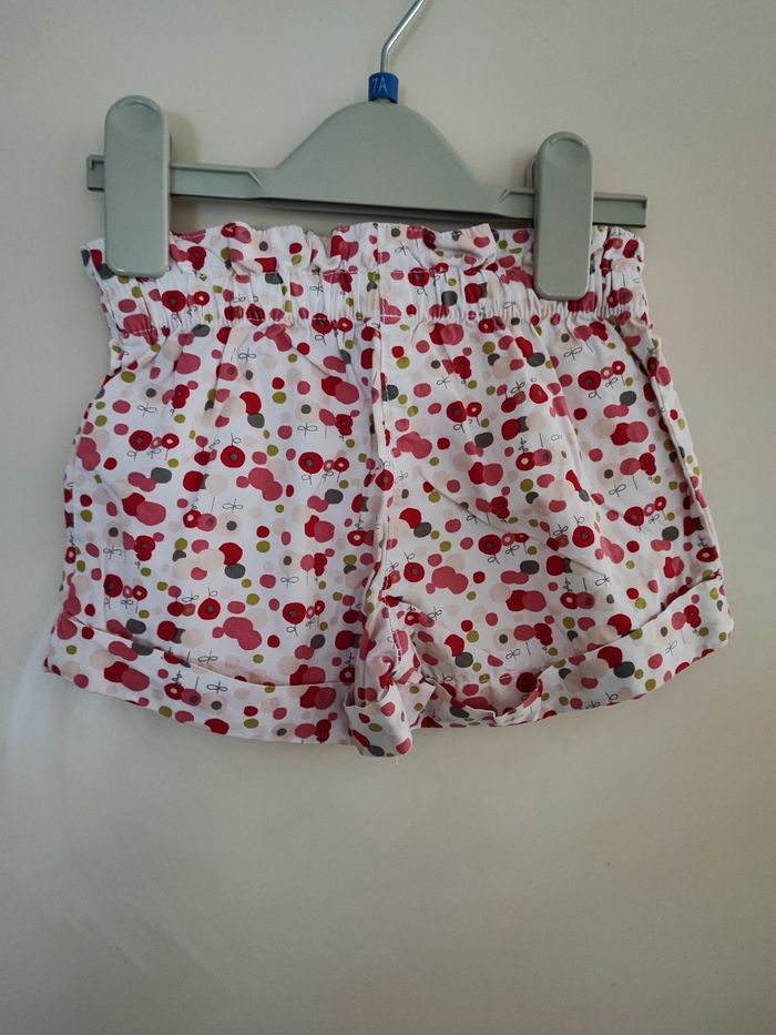 Short fille - photo numéro 5