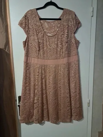 Robe vieux rose