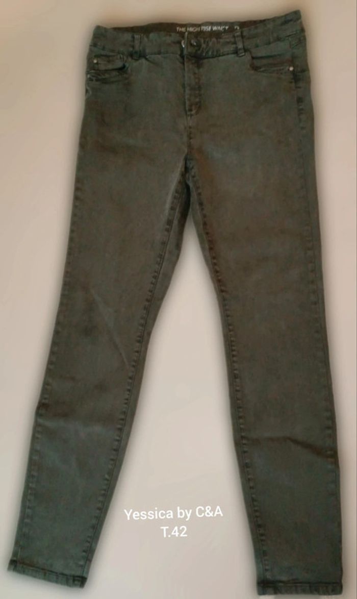 Pantalon yessica by C&A t. 42
