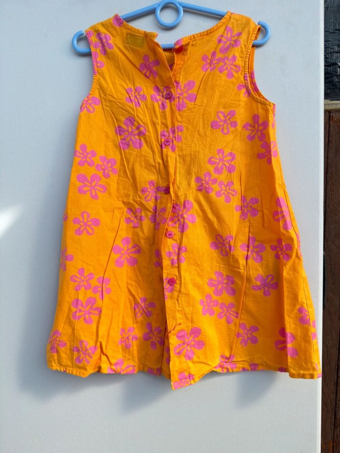 Robe à fleur - photo numéro 2