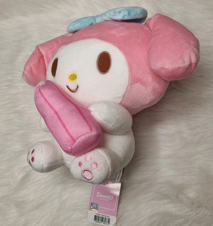 Grosse Peluche Melody Crayon (Sanrio) / Big Plush / Gran Peluche / Groß Plüsch / Pelúcia Grande - photo numéro 3