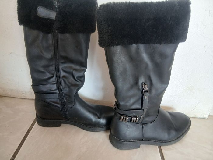 Bottes noires pomaires 35 - photo numéro 2