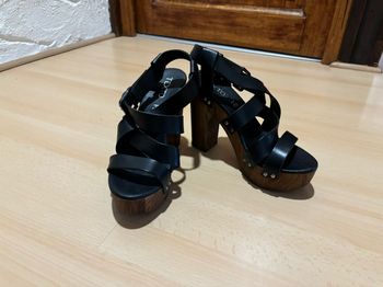 Sandales à talons
