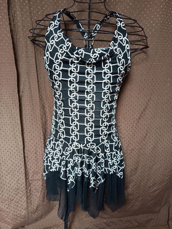 Robe épaule dénudé taille unique
