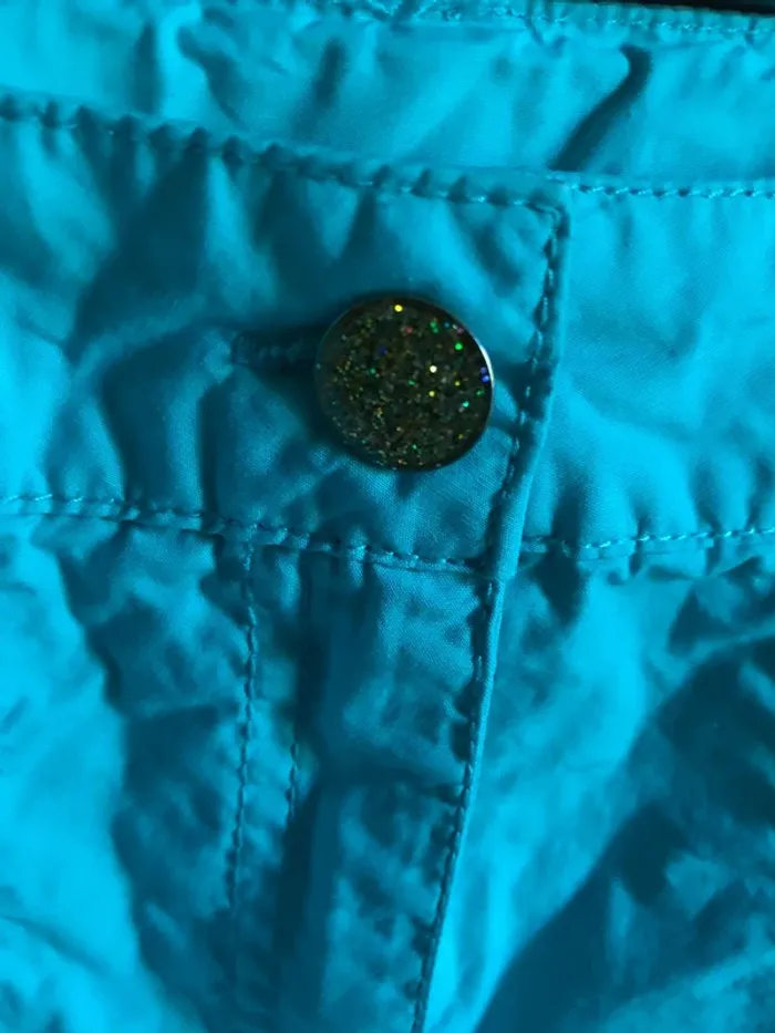 Jupe 10 ans Turquoise avec bouton pailletté - photo numéro 3