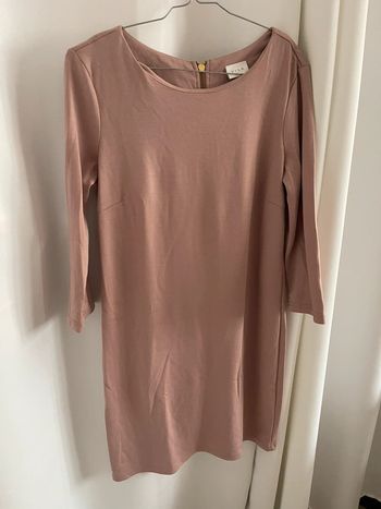 Robe rose Vila