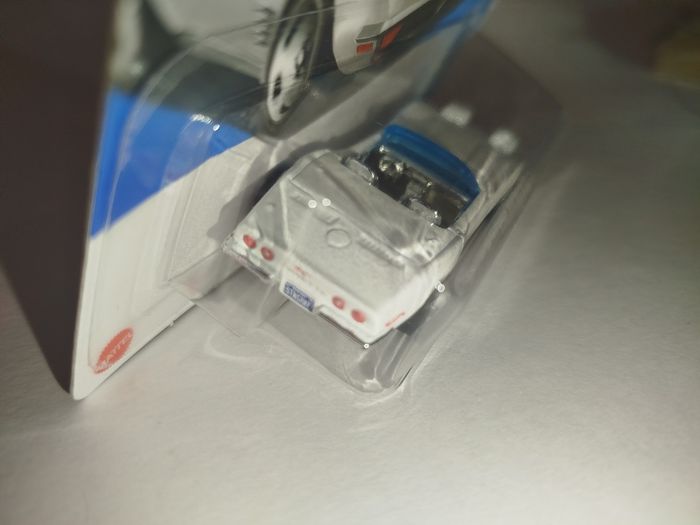 Hot Wheels '72 Stingray Convertible 2024 - photo numéro 6