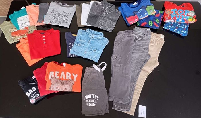 Lot vêtements garcon 2 /3 ans et 3/4ans