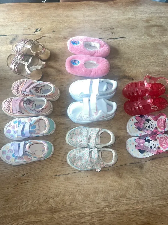 Lot chaussures 25 fille 🍭 - photo numéro 2