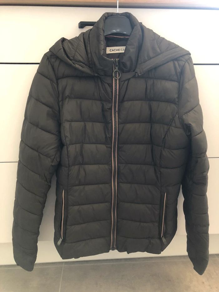 Doudoune cache cache