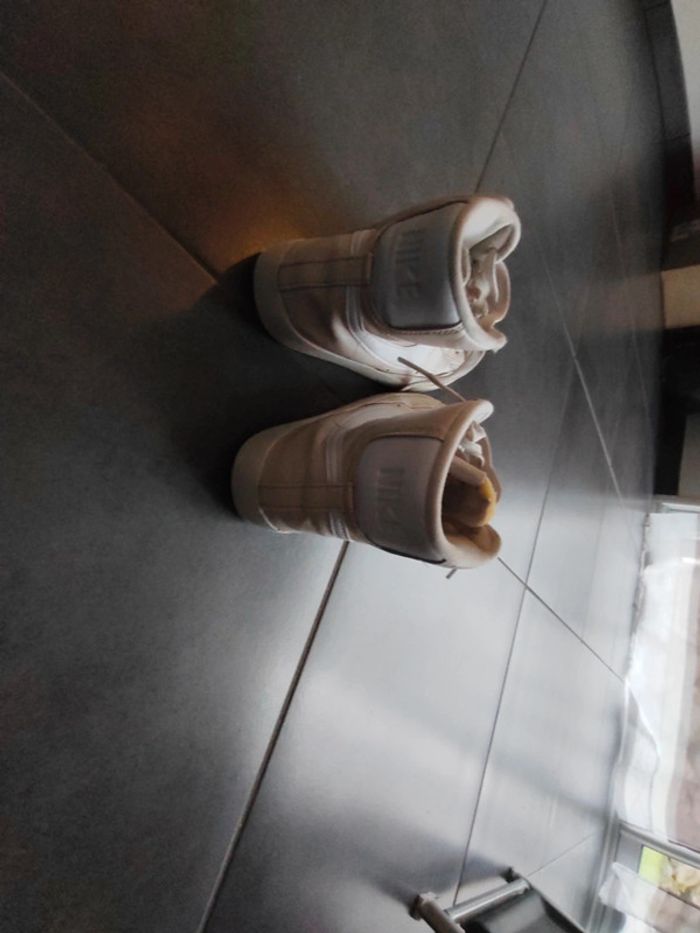 Chaussure nike montante - photo numéro 4