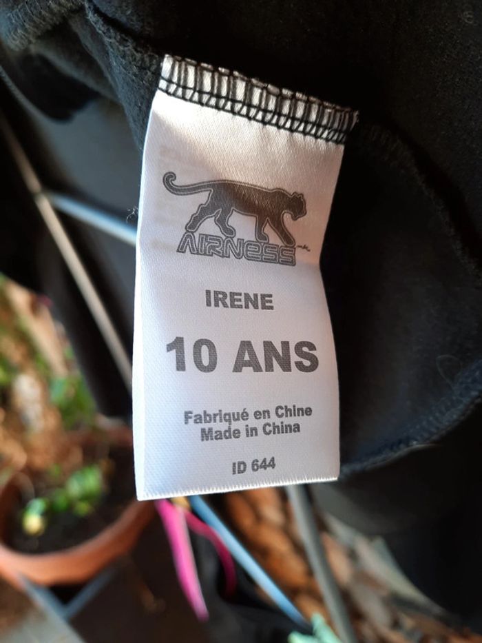 Survêtement Airness fille  10 ans très bon etat - photo numéro 6