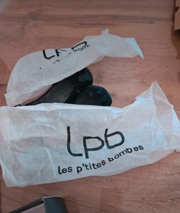 Ballerines réf Ella poulain noir les petites bombes neuve - photo numéro 3
