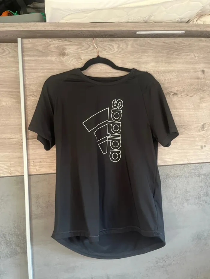 T-shirt Adidas