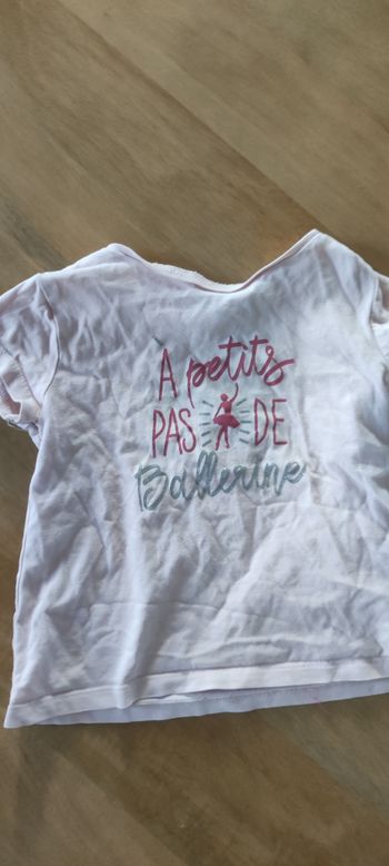 Tee shirt rose