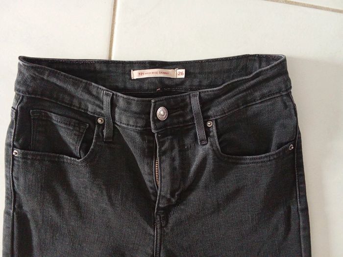 Levi's noir 721 high rise skinny 26-30 - photo numéro 2