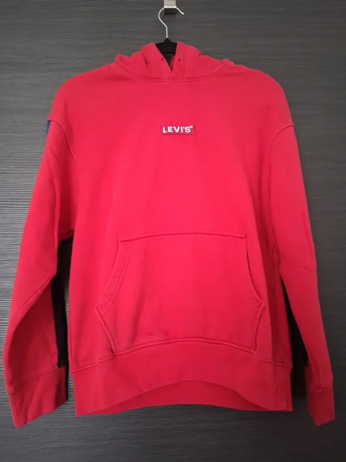 Sweat a capuche  rouge