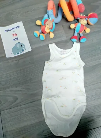 Body sans manches garçon 3 ans Absorba