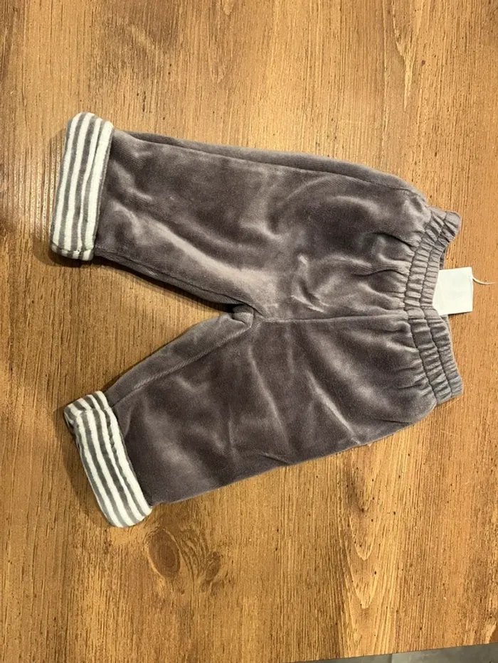 Pyjama deux pièces - photo numéro 4