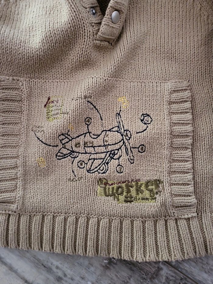 Pull à capuche garçon 24 mois tout simplement très bon état - photo numéro 4