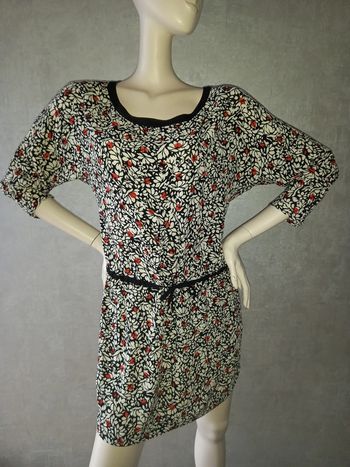 robe noire blanche et rouge I CODE taille 40