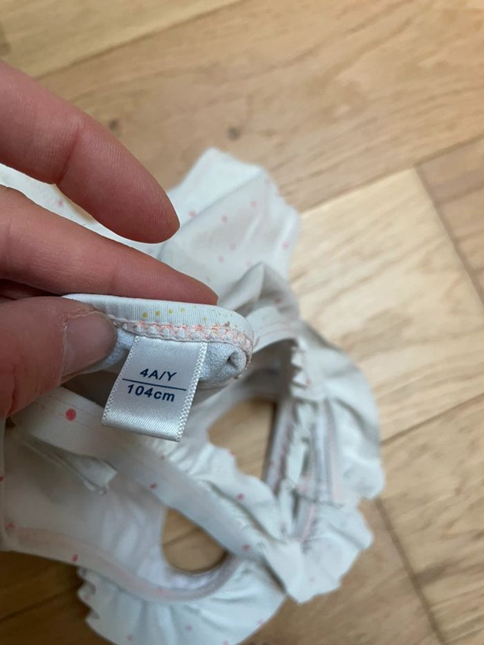 Maillot de bain 4 ans - photo numéro 4