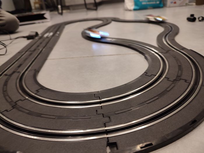 Circuit de voitures électrique - photo numéro 2