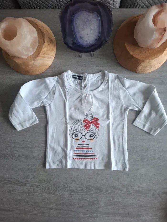 T-shirt blanc à manche longue 18 mois - photo numéro 2
