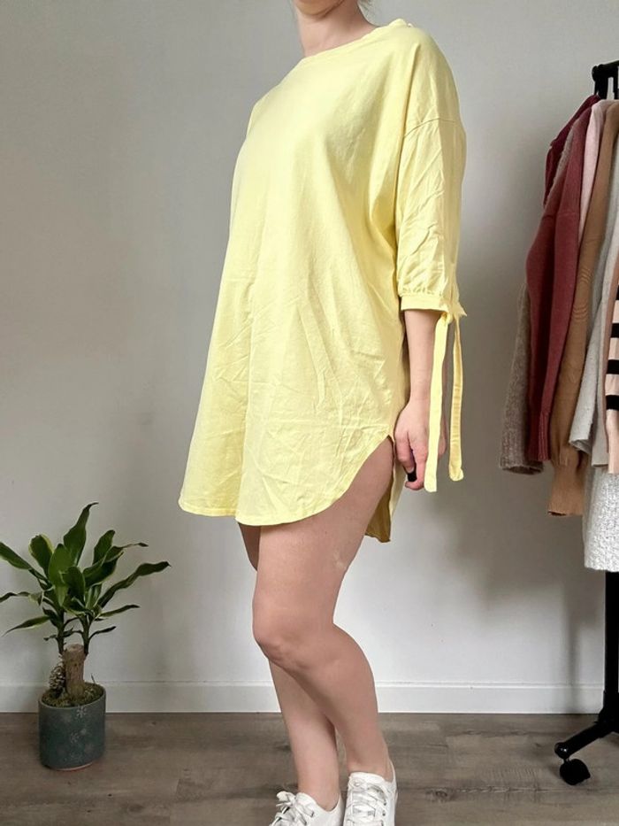 Robe tee-shirt jaune – Taille 38 – Très bon état - photo numéro 4