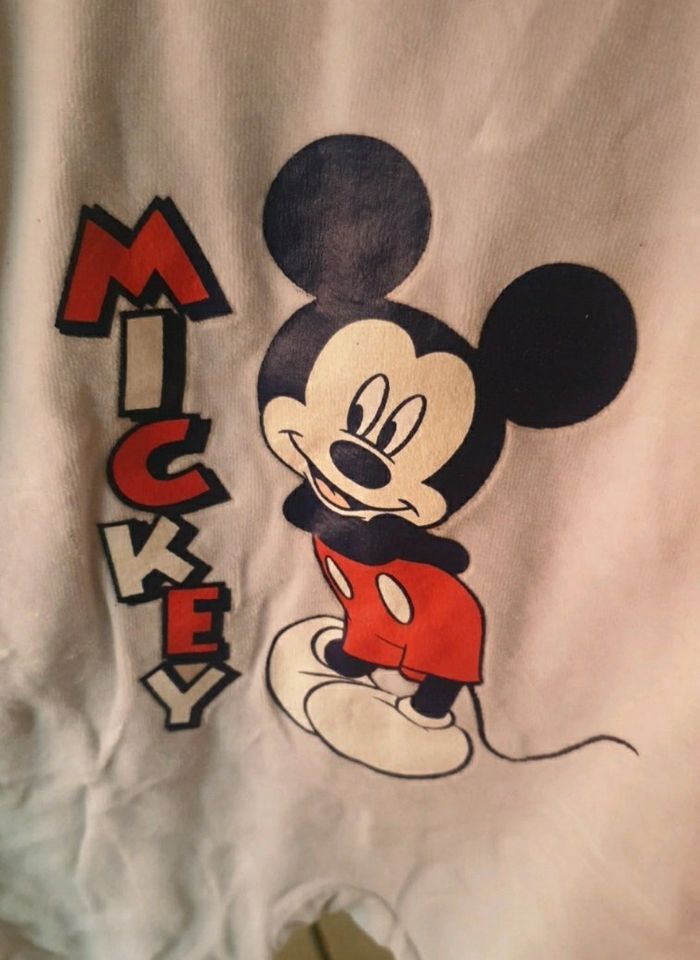 Pyjama - photo numéro 2