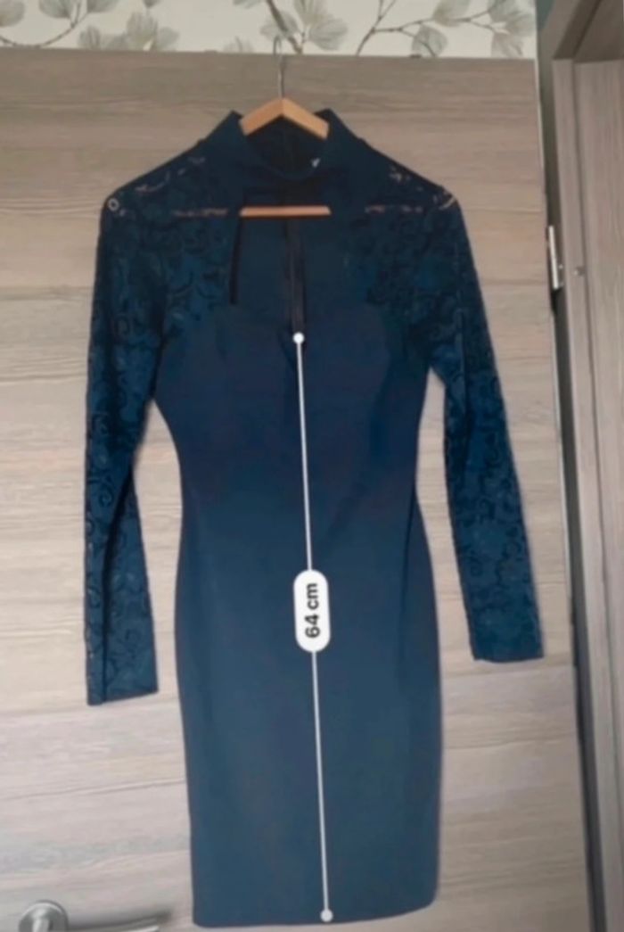 Sublime robe dentelle chic XS - photo numéro 3