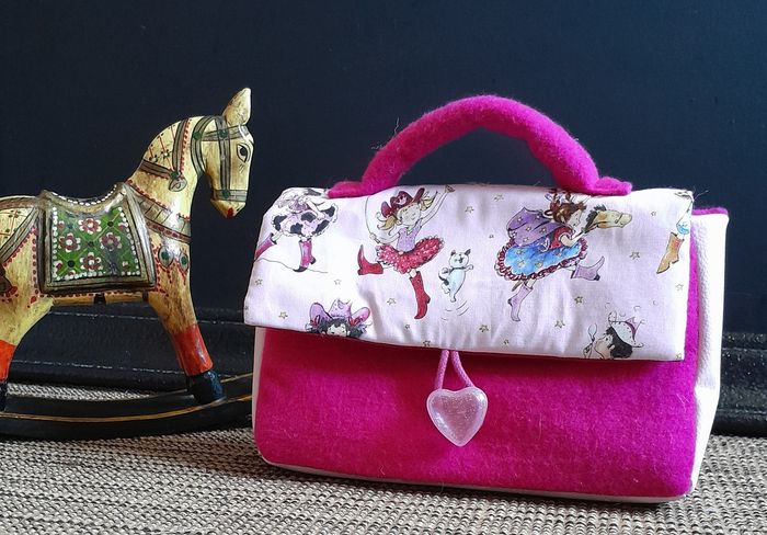 Cartable "Sacadou" fait main - photo numéro 3