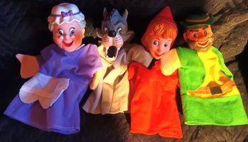 Marionnettes chaperon rouge