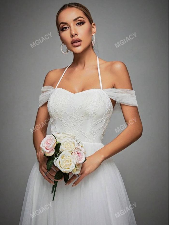Robe de mariée ou soirée 40/42 comme neuf - photo numéro 4