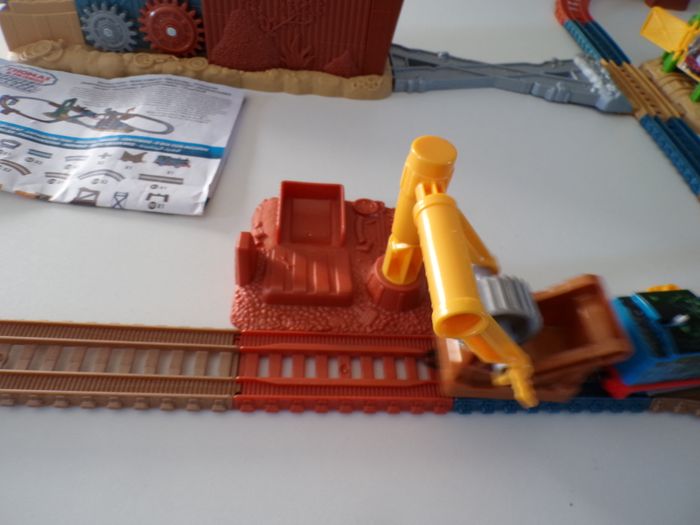 Circuit de train - Aventures sur le pont - Thomas et ses amis  (1) - photo numéro 5