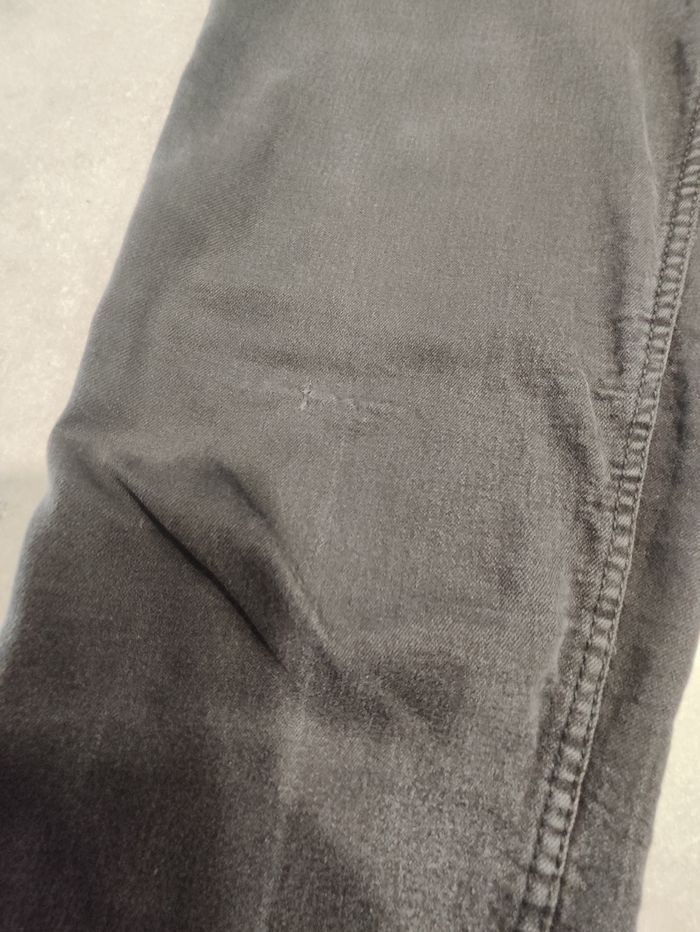 Pantalon slim noir – Kiabi – Taille 44 - photo numéro 3